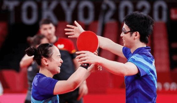 撑又鼓励前 撑又鼓励前