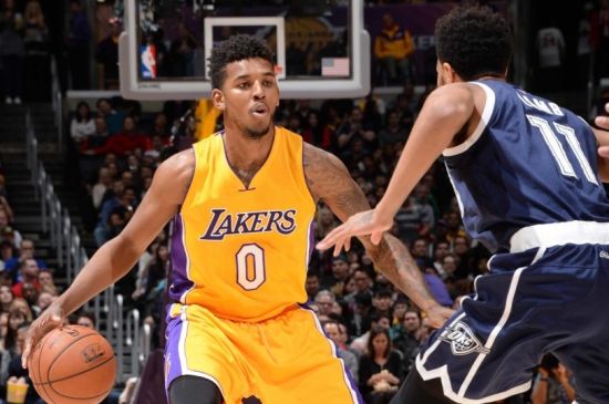 动被放大 动被放大